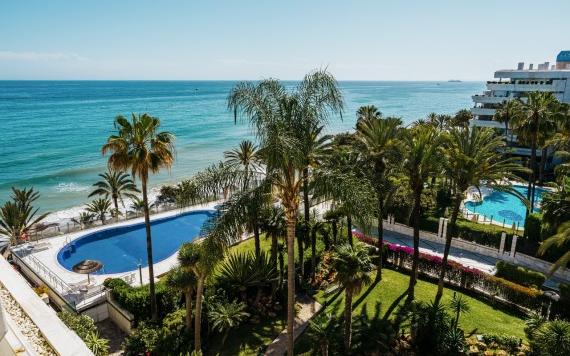 Right Casa Estate Agents Are Selling 877140 - Apartment For sale in Marbella, Málaga, Spain