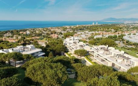 Right Casa Estate Agents Are Selling 792303 - Apartment For sale in Cabopino, Marbella, Málaga, Spain